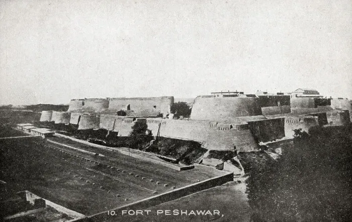 Framed Print : Khyber Pass - Afghanistan / Pakistan - Fort Peshawar Framed Print : Khyber Pass - Afghanistan / Pakistan - Fort Peshawar