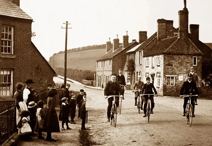 Framed Print : Kidderminster Cycling Club in Hoobrook, Kidderminster Framed Print : Kidderminster Cycling Club in Hoobrook, Kidderminster