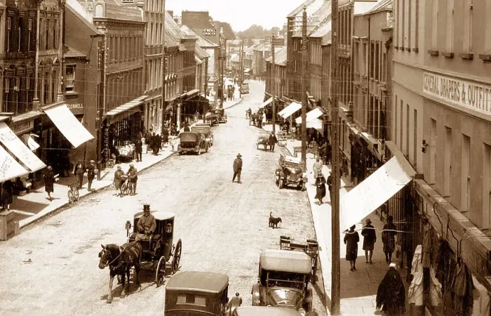 Framed Print : Kilkenny High Street probably 1920s Framed Print : Kilkenny High Street probably 1920s