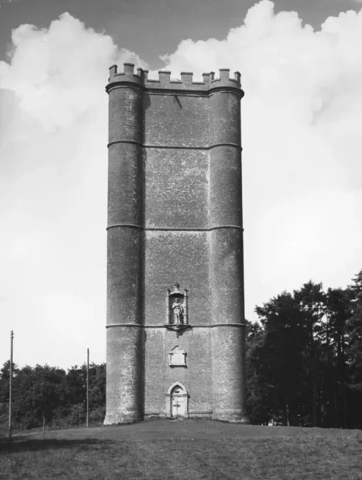 Framed Print : King Alfreds Tower Framed Print : King Alfreds Tower