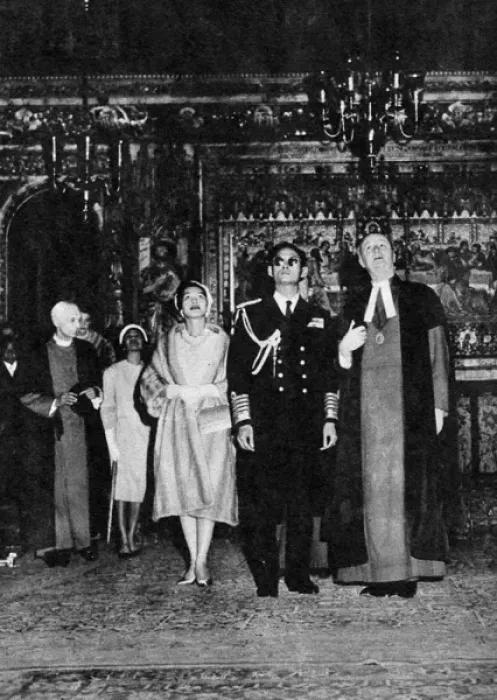 Framed Print : King Bhumibol Adulyadej and Queen Sirikit of Thailand Framed Print : King Bhumibol Adulyadej and Queen Sirikit of Thailand