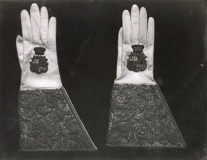 Framed Print : King Edward VII and King George V Coronation gloves Framed Print : King Edward VII and King George V Coronation gloves