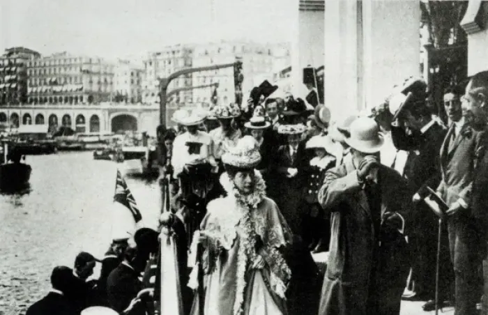 Framed Print : King Edward VII and Queen Alexandra at Algiers Framed Print : King Edward VII and Queen Alexandra at Algiers
