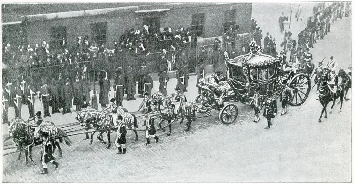 Framed Print : King Edward VII with Queen Alexandra of Denmark in the Gold State Coach, nearly at Victoria Tower. Date: 14th February 1901 Framed Print : King Edward VII with Queen Alexandra of Denmark in the Gold State Coach, nearly at Victoria Tower. Date: 14th February 1901