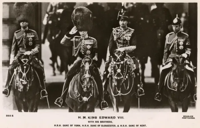 Framed Print : King Edward VIII on horseback - saluting - with brothers Framed Print : King Edward VIII on horseback - saluting - with brothers