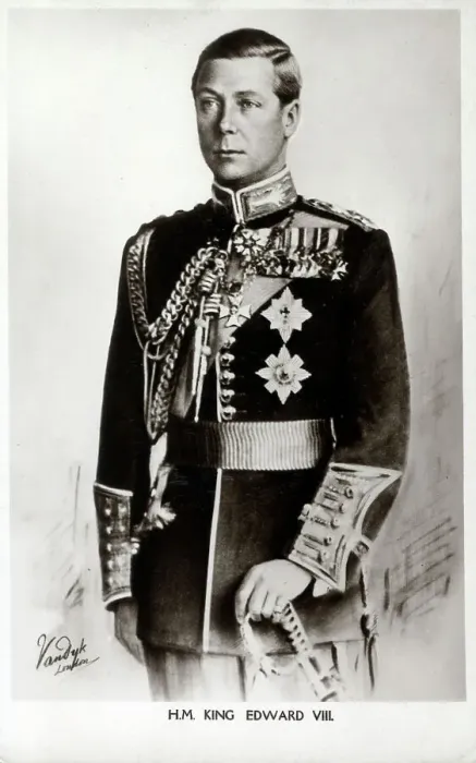 Framed Print : King Edward VIII - postcard portrait Framed Print : King Edward VIII - postcard portrait