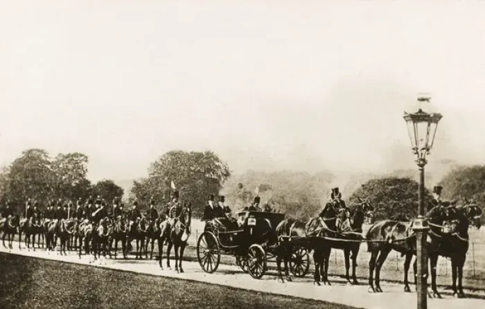 Framed Print : King George V and mounted honour guard - Windsor Great Park Framed Print : King George V and mounted honour guard - Windsor Great Park