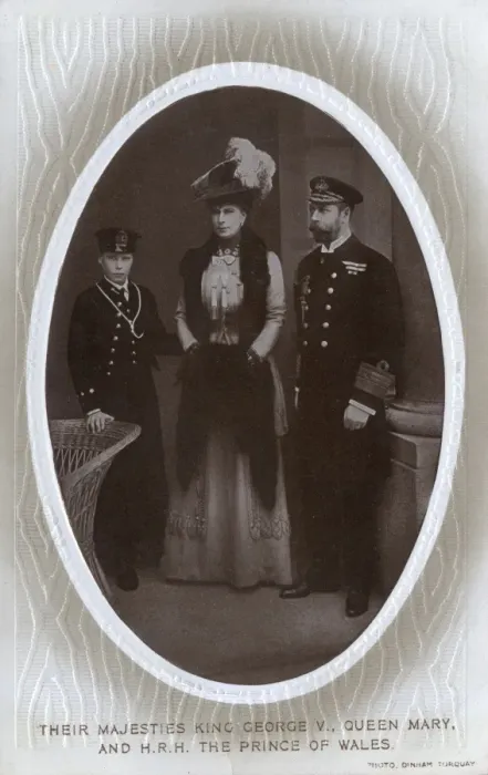 Framed Print : King George V, Queen Mary and the Prince of Wales Framed Print : King George V, Queen Mary and the Prince of Wales