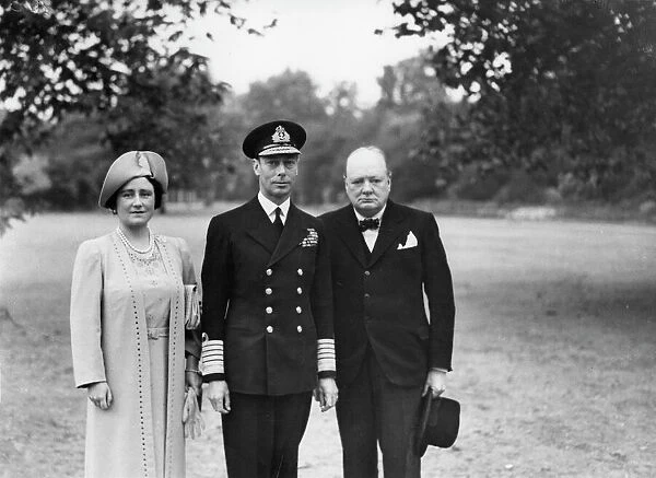 King George VI and Winston Churchill, 1940
