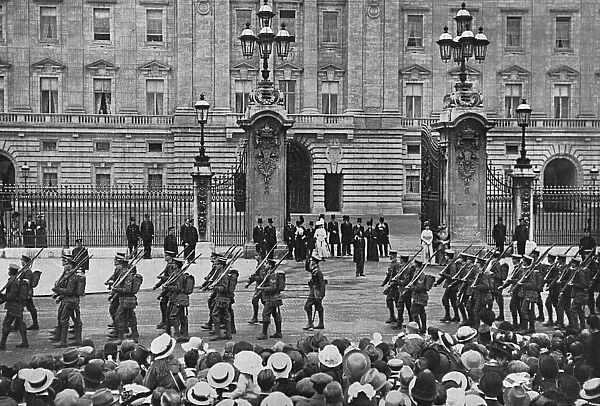 The King salutes sons regiment outside Buckingham Palace