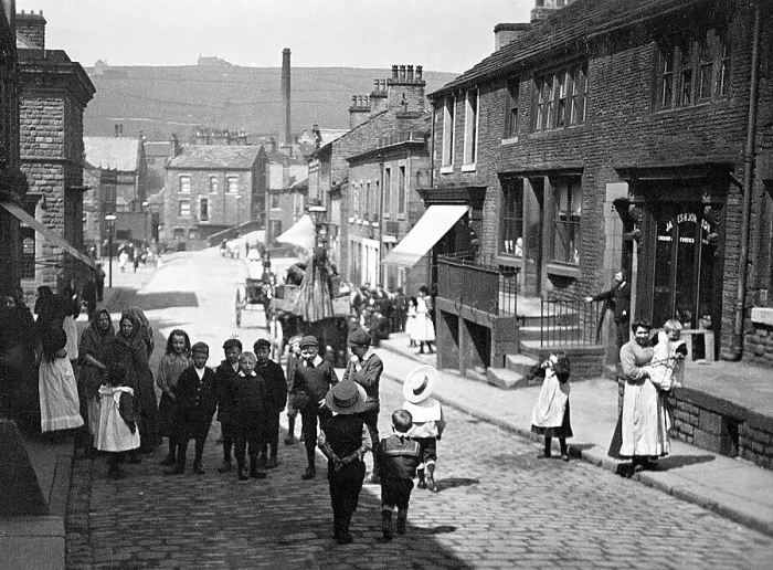 Framed Print : King Street, Delph early 1900's Framed Print : King Street, Delph early 1900's
