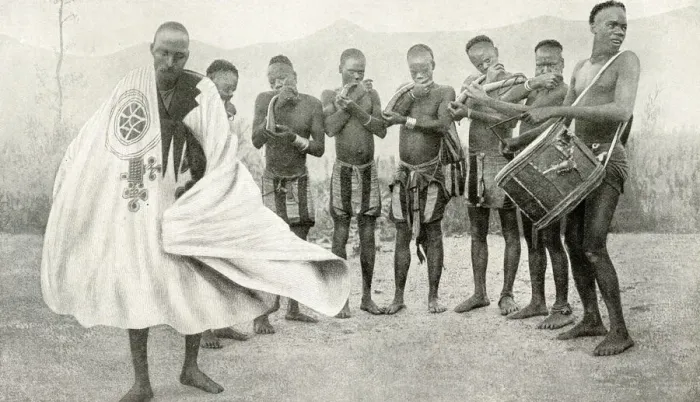 Framed Print : King of Yarawa dancing, Fedderi, West Africa Framed Print : King of Yarawa dancing, Fedderi, West Africa