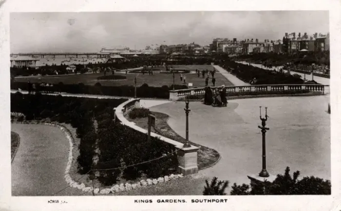 Framed Print : Kings Gardens, Southport, Lancashire Framed Print : Kings Gardens, Southport, Lancashire