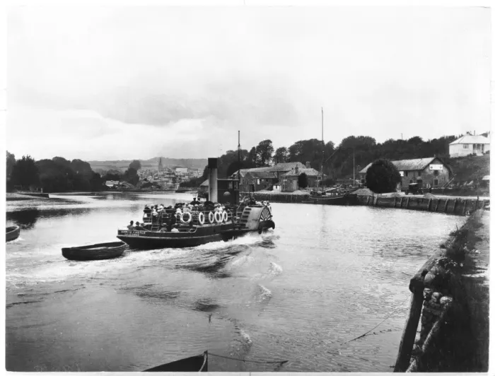 Framed Print : Kingsbridge - 1919 Framed Print : Kingsbridge - 1919