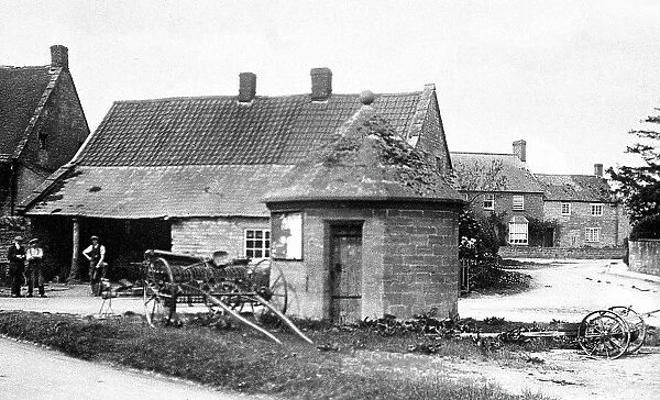 Kingsbury Round House early 1900s