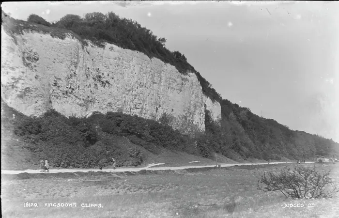 Framed Print : Kingsdown Cliffs Framed Print : Kingsdown Cliffs