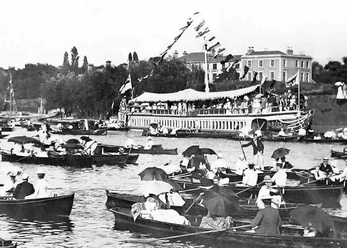 Framed Print : Kingston-upon-Thames Regatta Victorian period Framed Print : Kingston-upon-Thames Regatta Victorian period