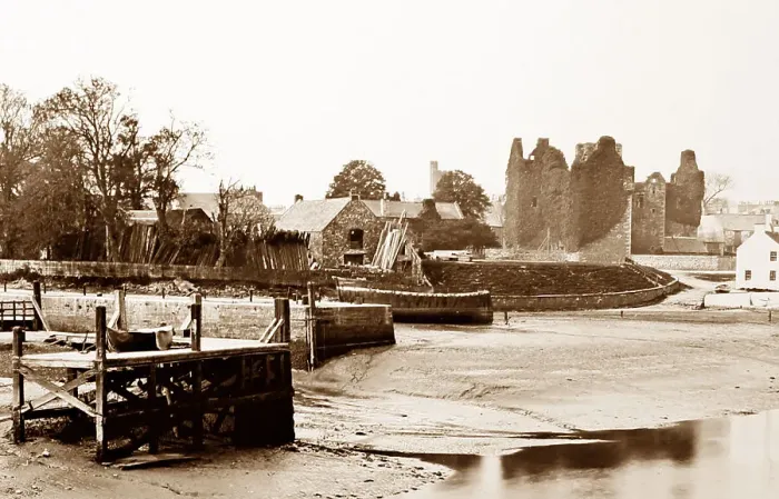 Framed Print : Kirkcudbright Castle, Victorian period Framed Print : Kirkcudbright Castle, Victorian period