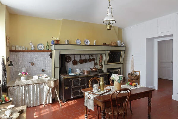 Kitchen, Home of Renoir, Essoyes, Aube, France