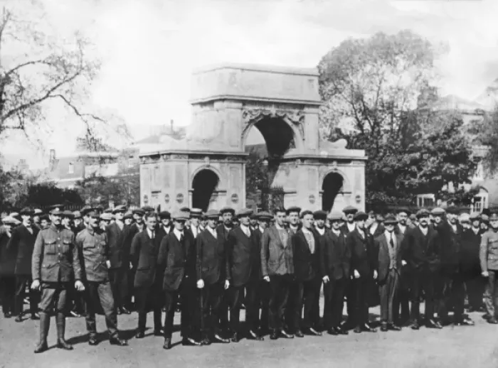 Framed Print : Kitcheners army recruits, Chatham, Kent, WW1 Framed Print : Kitcheners army recruits, Chatham, Kent, WW1