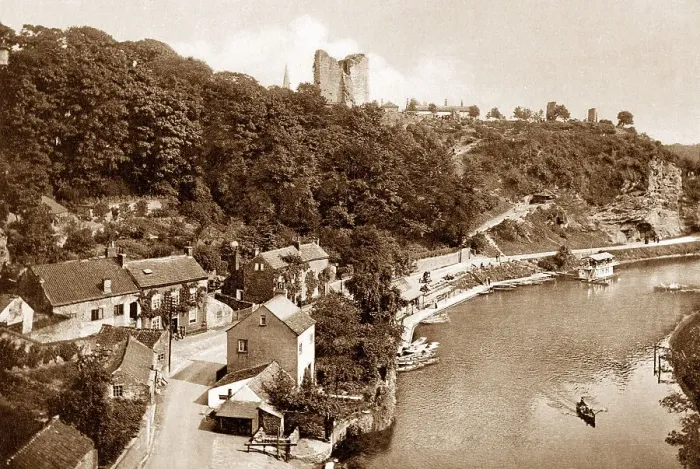 Framed Print : Knaresborough - Castle Hill Framed Print : Knaresborough - Castle Hill