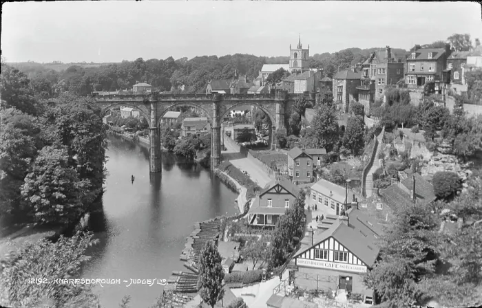 Framed Print : Knaresborough Viaduct Framed Print : Knaresborough Viaduct