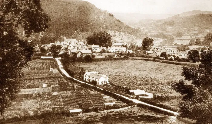Framed Print : Knighton from The Garth early 1900s Framed Print : Knighton from The Garth early 1900s