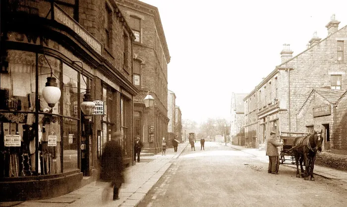 Framed Print : Knowl Road, Mirfiled Framed Print : Knowl Road, Mirfiled
