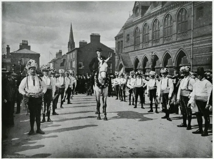 Framed Print : Knutsford, Cheshire, Royal May Day Festival 1902 Framed Print : Knutsford, Cheshire, Royal May Day Festival 1902