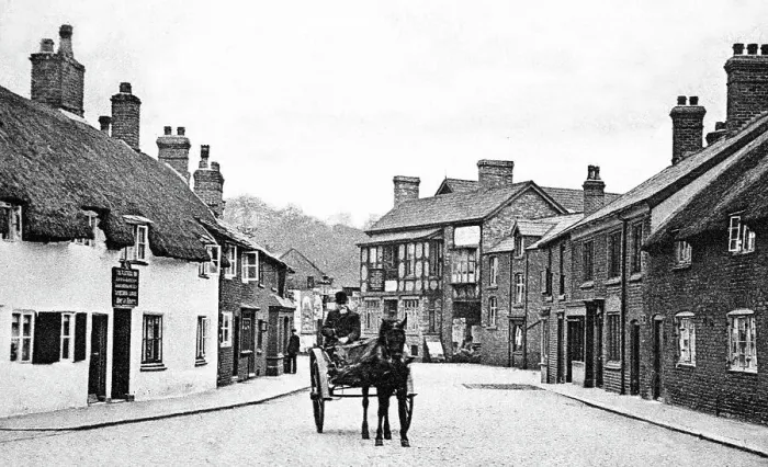 Framed Print : Knutsford Tatton Street early 1900s Framed Print : Knutsford Tatton Street early 1900s