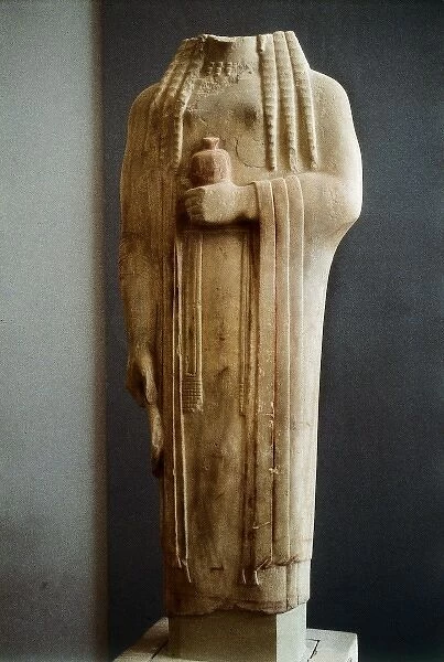 Kore. Archaic Greek art. Sculpture on marble
