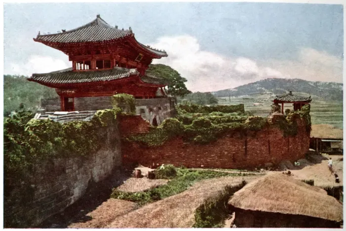 Framed Print : KOREA / SUIGEN / CHOAN-MON Framed Print : KOREA / SUIGEN / CHOAN-MON