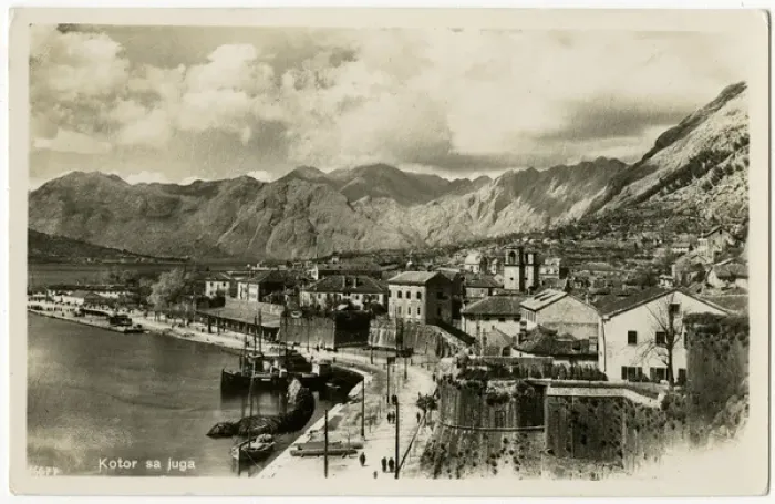 Framed Print : Kotor, Montenegro - from the south Framed Print : Kotor, Montenegro - from the south