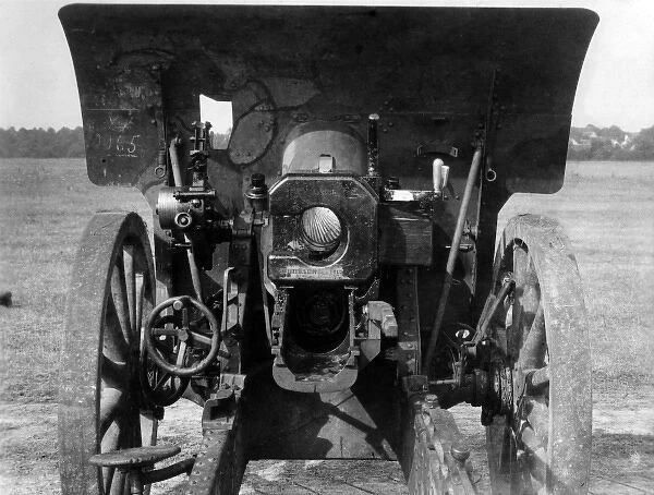Krupp field gun at Mehun sur Yevre, France, WW1