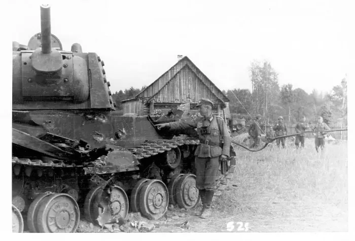 Framed Print : KV-1 Shielded heavy tank