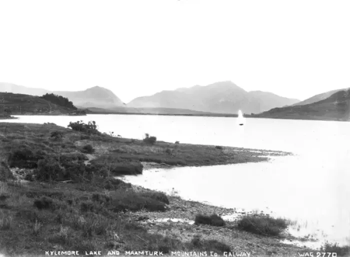 Framed Print : Kylemore Lake and Maamturk Mountains, Co. Galway Framed Print : Kylemore Lake and Maamturk Mountains, Co. Galway