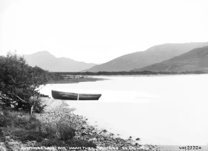 Framed Print : Kylemore Lake and Maamturk Mountains, Co. Galway Framed Print : Kylemore Lake and Maamturk Mountains, Co. Galway