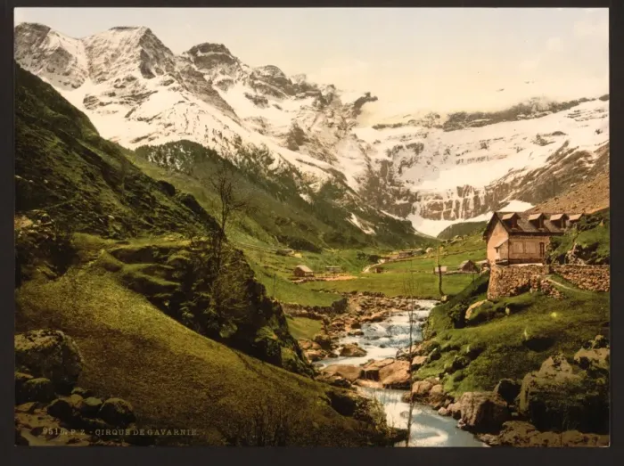 Framed Print : La Cirque, Gavarnie, Pyrenees, France Framed Print : La Cirque, Gavarnie, Pyrenees, France
