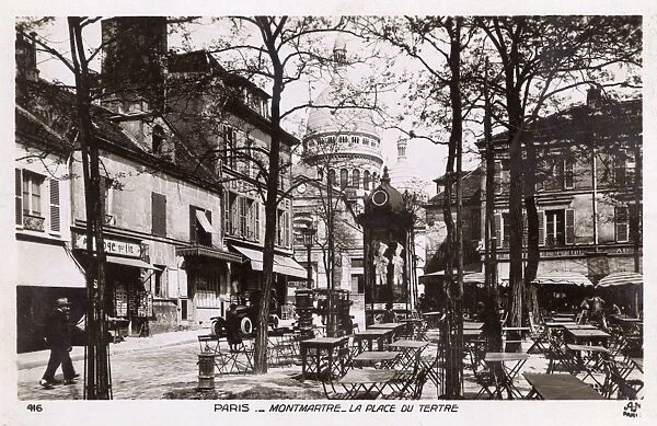 La Place du Tertre, Montmartre, Paris