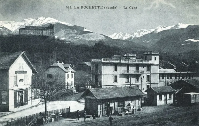 Framed Print : La Rochette (Savoie) - The Station Framed Print : La Rochette (Savoie) - The Station