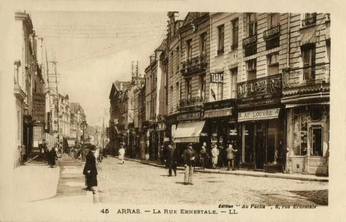 Framed Print : La Rue Ernestale - Arras, France Framed Print : La Rue Ernestale - Arras, France