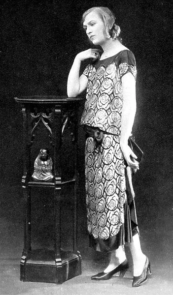 Ladies fashion for September 1923