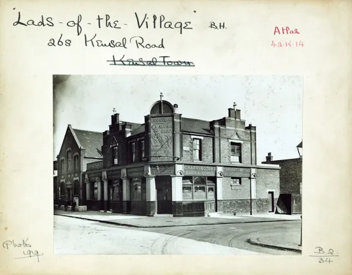 Framed Print : Lads of the Village PH, North Kensington, London Framed Print : Lads of the Village PH, North Kensington, London