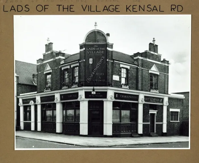 Framed Print : Lads of the Village PH, North Kensington, London Framed Print : Lads of the Village PH, North Kensington, London