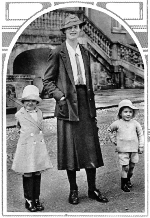 Framed Print : Lady Coventry with children Framed Print : Lady Coventry with children