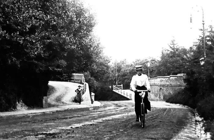 Framed Print : Lady cycling up Castle Hill, Maidenhead, Victorian period