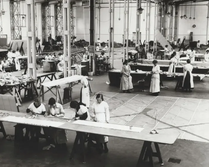 Framed Print : Lady Factory Production-Line Worker at the Royal Aircraf? Framed Print : Lady Factory Production-Line Worker at the Royal Aircraf?