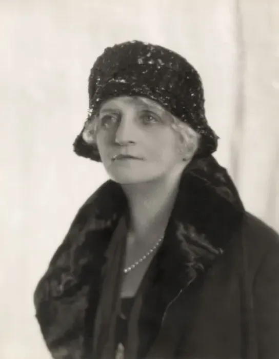 Framed Print : Lady Moir (EAW President 1931-1935) taken whilst in office Framed Print : Lady Moir (EAW President 1931-1935) taken whilst in office