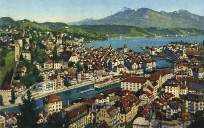 Framed Print : Lake Lucerne with the Rigi mountain, Switzerland Framed Print : Lake Lucerne with the Rigi mountain, Switzerland