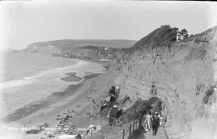 Framed Print : Lake Sands, Sandown Framed Print : Lake Sands, Sandown
